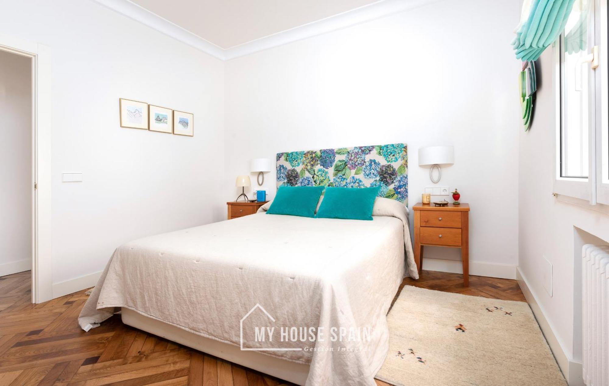 Myhousespain - Centrico Piso Junto A La Playa Gijon Exterior photo