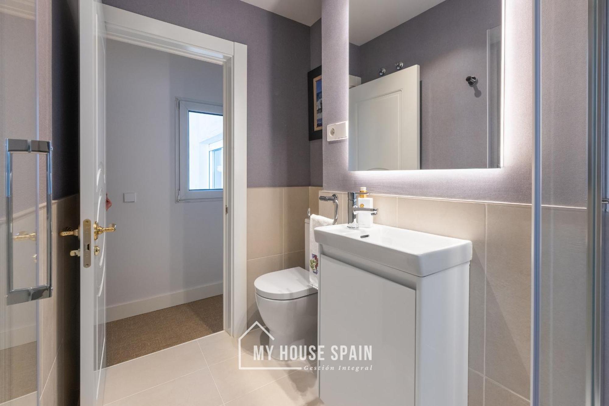 Myhousespain - Centrico Piso Junto A La Playa Gijon Exterior photo